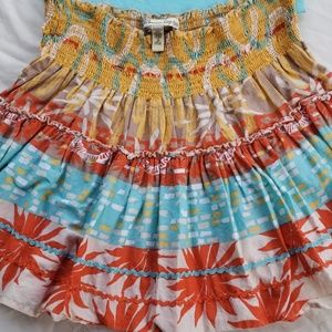 =uffledskirt. Cinched waist skirt.